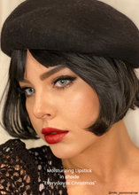 Load image into Gallery viewer, Moisturizing Lipstick