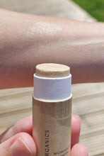 Load image into Gallery viewer, Illumi Cream Vegan Highlighter Stick