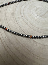 Load image into Gallery viewer, 4mm Sterling Pearl choker with spiny oyster