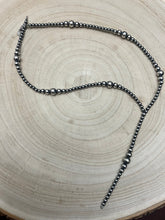 Load image into Gallery viewer, Lariat graduated sterling silver pearl necklace - 18 inch with 4 inch drop