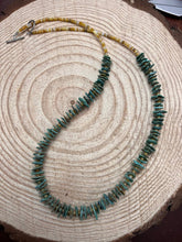 Load image into Gallery viewer, Long green chip turquoise with Orange Spiny Oyster necklace - 28 inch