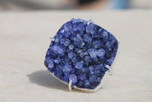 Load image into Gallery viewer, 9