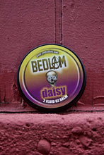 Load image into Gallery viewer, DAISY - Cedar &amp; Berries Blend
