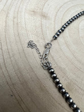 Load image into Gallery viewer, 4mm Sterling Silver Pearl Choker - 14 inch
