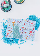 Load image into Gallery viewer, Eyeshadow Palette - Lady Liberty
