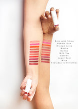 Load image into Gallery viewer, Moisturizing Lipstick
