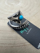 Load image into Gallery viewer, Arrow Head Cuff Ring with Faux Turquoise Stone
